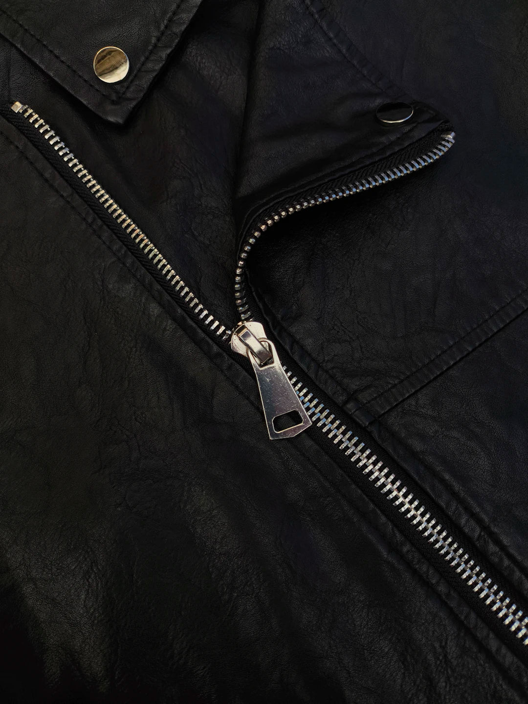 BDSM and Fashion Making Leather Collars Mainstream
