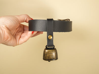 Hucow Collar with Antique Brass Cowbell in Black Leather