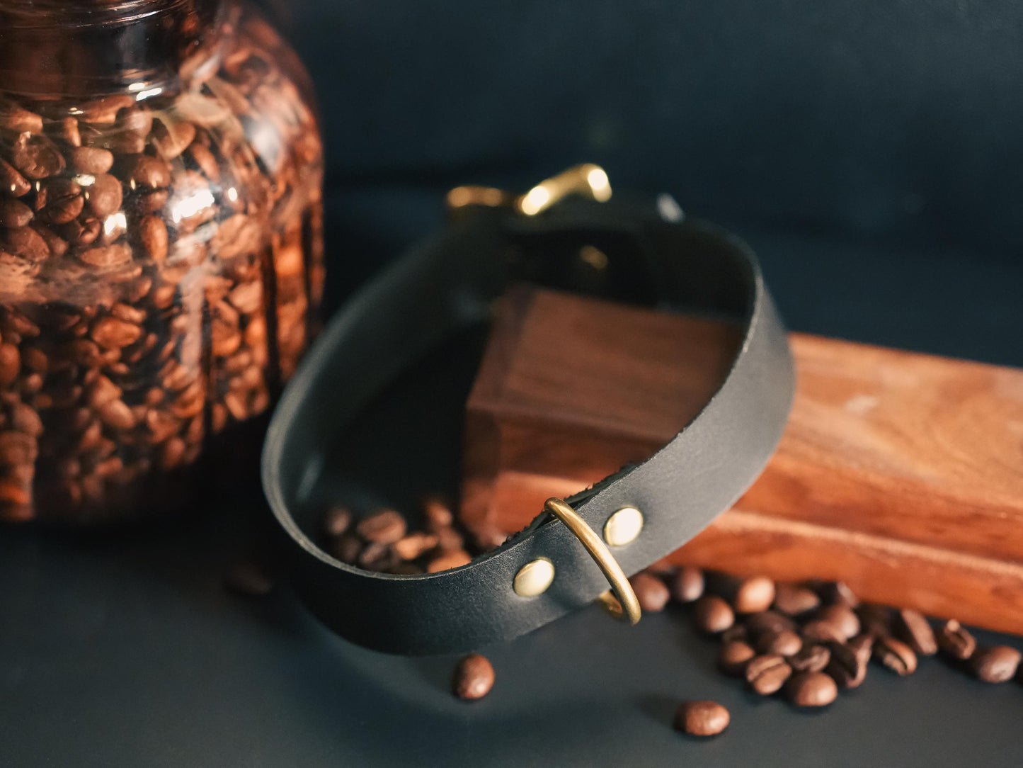 "Traditional" Luxury Leather Submissive Collar